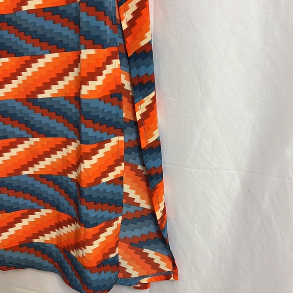 NWOT LULAROE VEST SIZE S - Picture 8 of 8